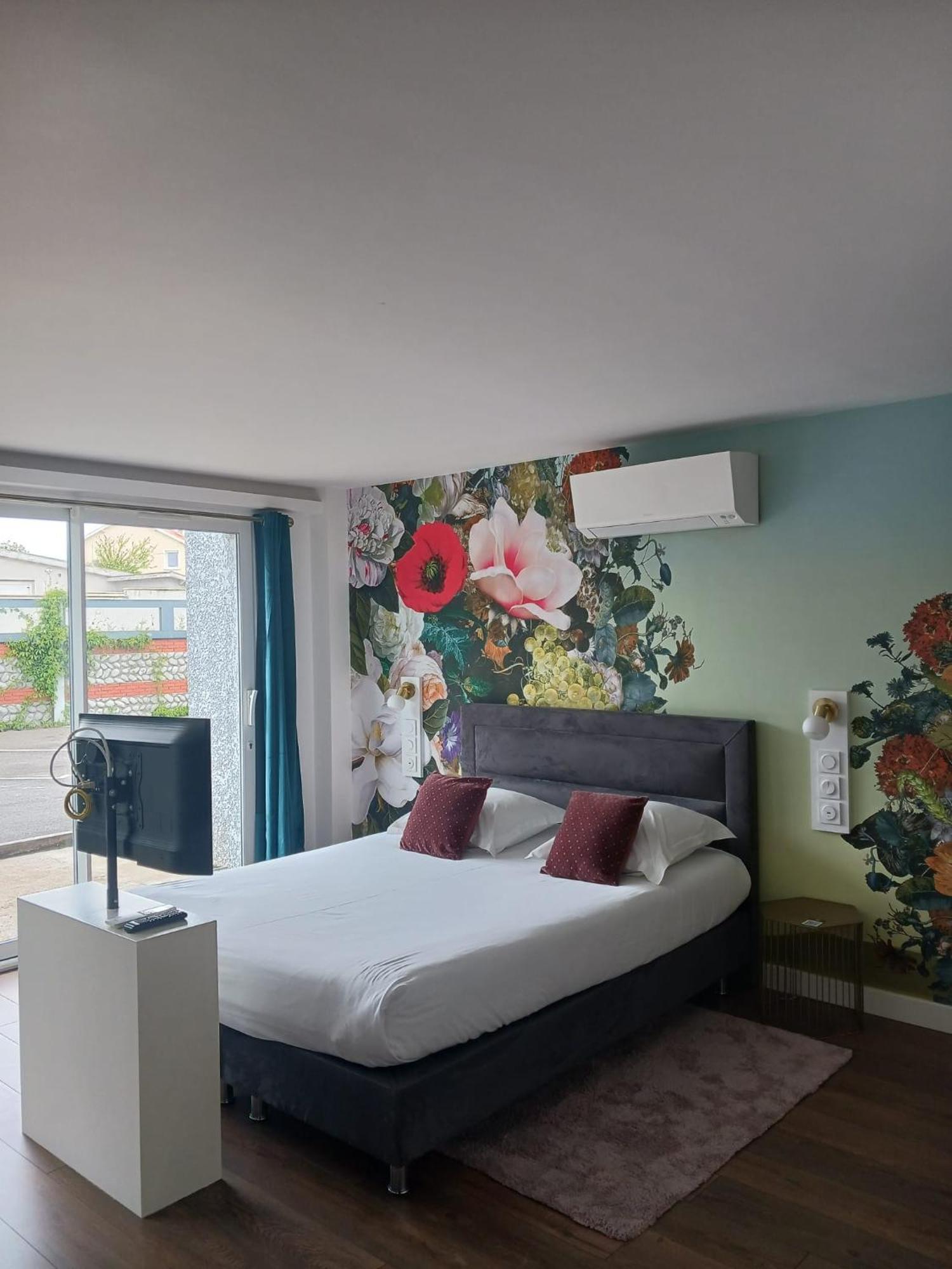 Bed and Breakfast Touraco Villars-les-Dombes Esterno foto